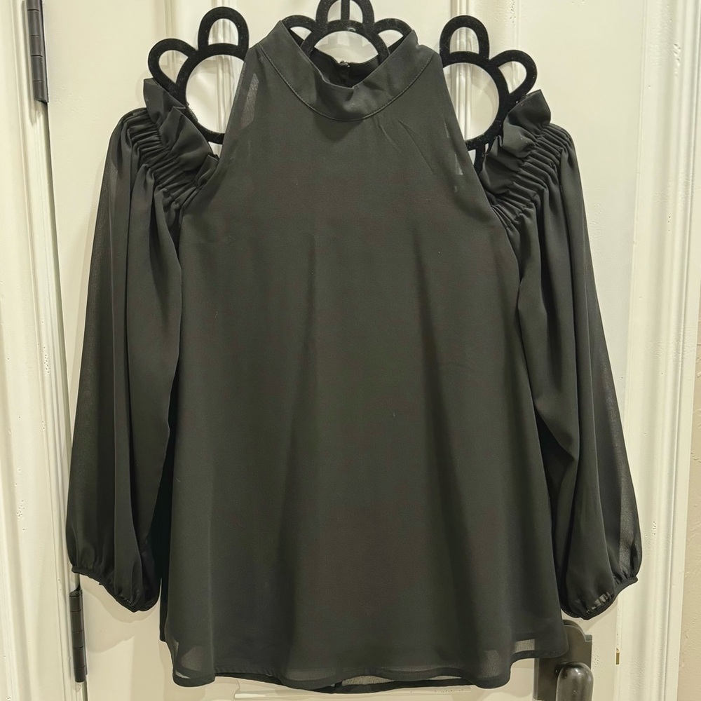 Trouve Off The Shoulder Chiffon Blouse Black Size Small - Picture 2 of 6